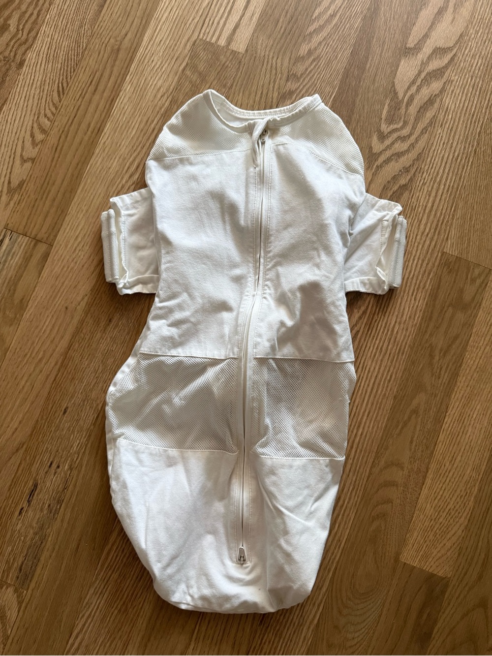 Happiest Baby Size Medium Snoo Sleep Sack